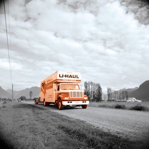 Image post by @uhaul on Instagram