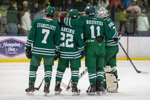 Image post by @bobcatshockey on Instagram