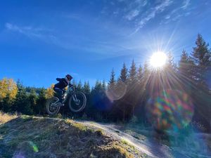 Image post by @bikerumor on Instagram