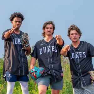 Image post by @duluthhuskies on Instagram
