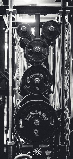 Image post by @usc_fb on Twitter