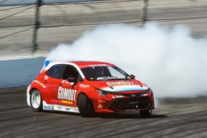 Image post by @race.service on Instagram