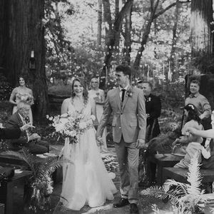 Image post by @karissapaxtonevents on Instagram