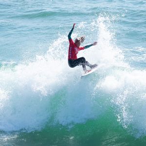 Image post by @wsl.qs on Instagram
