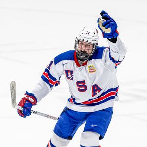Image post by @usahockeyntdp on Instagram
