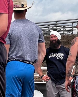 Image post by @bullfightersonly on Instagram
