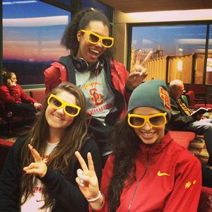 Image post by @uscwomensvolley on Instagram