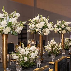 Image post by @flowergardenatl on Instagram