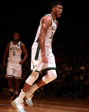 Image post by @giannis_an34 on Instagram