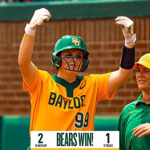 Image post by @baylorsoftball on Instagram
