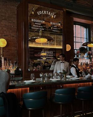 Image post by @thescenenewyork on Instagram