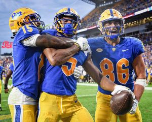 Image post by @pitt_fb on Instagram