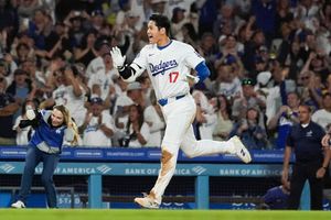 Image post by @MLB on Twitter