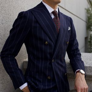 Image post by @poshmarkmens on Instagram