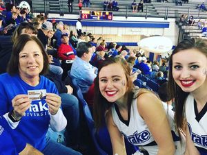 Image post by @dubulldogs on Instagram