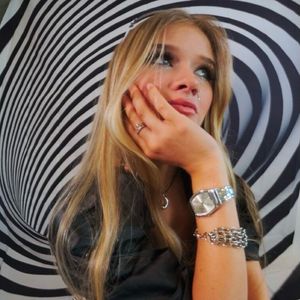 Image post by @aumodelingboard on Instagram