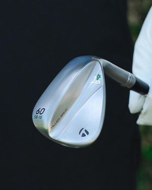 Image post by @taylormade_golf_japan on Instagram