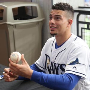 Image post by @raysbeisbol on Instagram