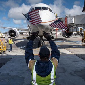Image post by @united on Instagram
