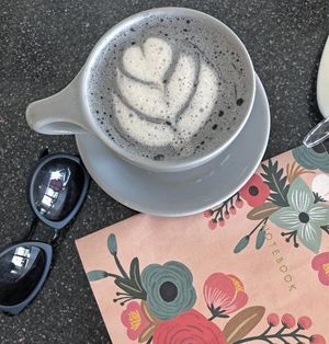 Image post by @visitoverlandpark on Instagram