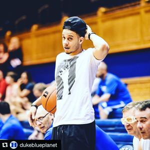 Image post by @sdotcurry on Instagram