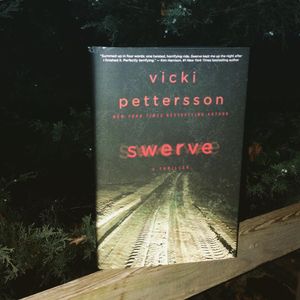 Image post by @gallerybooks on Instagram