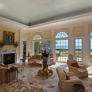 Image post by @christiesrealestate on Instagram