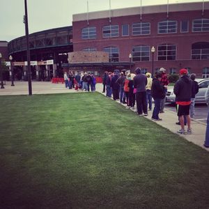 Image post by @rocredwings on Instagram