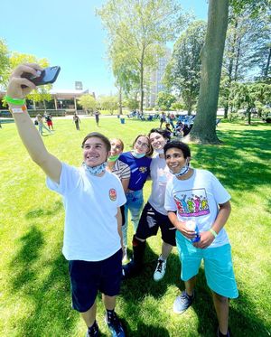 Image post by @hofstrau on Instagram