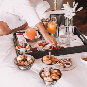 Image post by @hotelmadero on Instagram