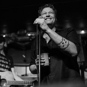 Image post by @blakeshelton on Instagram