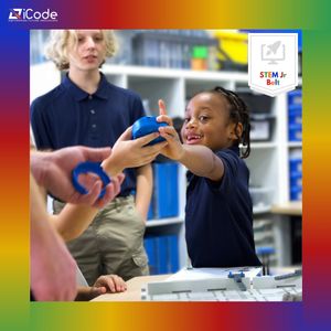 Image post by @icode.school on Instagram