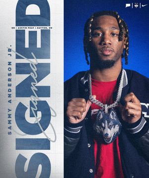 Image post by @UConnFootball on Twitter