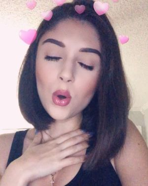 Image post by @elizabethelias on Instagram