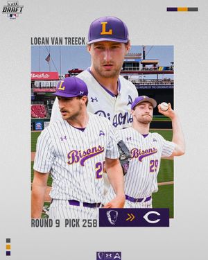 Image post by @BisonBaseball on Twitter