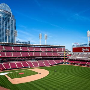 Image post by @reds on Instagram