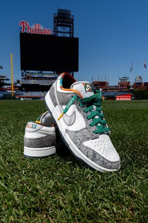 Image post by @Phillies on Twitter