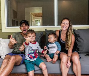 Image post by @therealcarlospena on Instagram