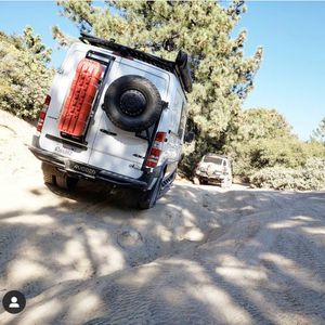 Image post by @owl.van.engineering on Instagram