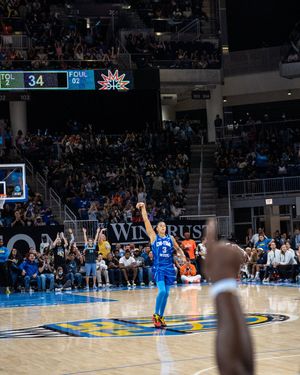 Image post by @chicagosky on Twitter
