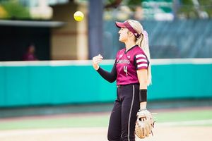 Image post by @txstatesoftball on Instagram