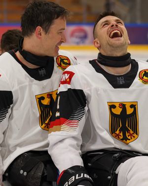 Image post by @paraicehockey on Instagram