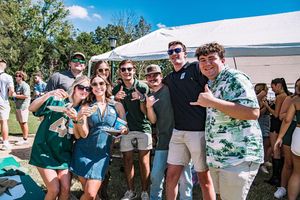 Image post by @charlotte49ers on Instagram
