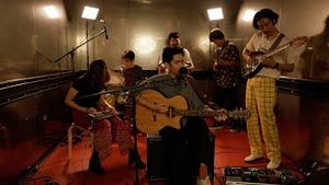 Video post by @esplanadesg on YouTube