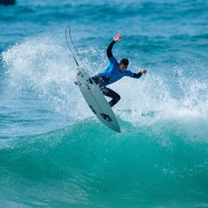 Image post by @wsl.qs on Instagram