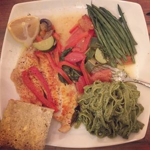 Image post by @ayeshacurry on Instagram