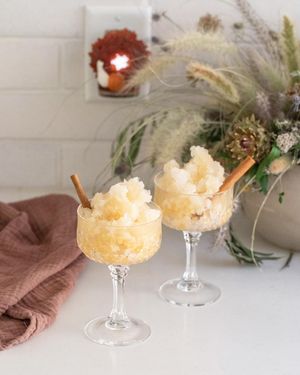 Image post by @sugarandcharm on Instagram