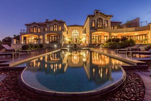 Image post by @christiesrealestate on Instagram