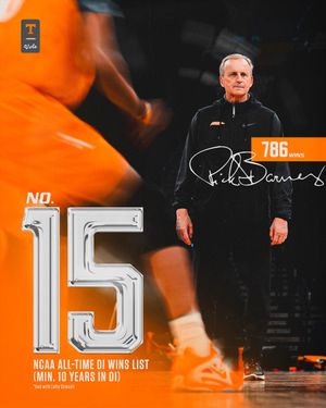 Image post by @vol_hoops on Instagram