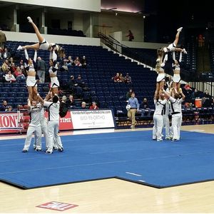 Image post by @belmont_cheer on Instagram